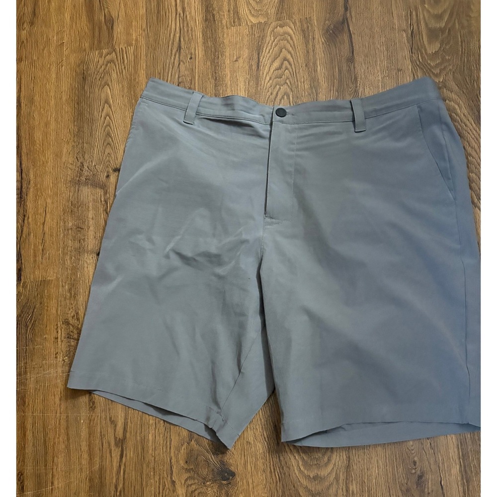 Banana Republic Mens Grey Ripstop Performance Shorts Size 40 Stretch Golf Casual